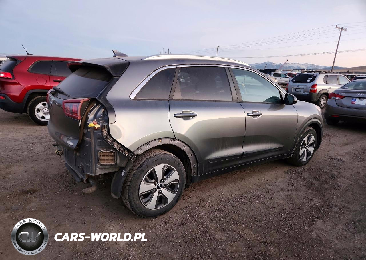 2017 Kia Niro Fe VIN:KNDCB3LC4H5059811 - 3