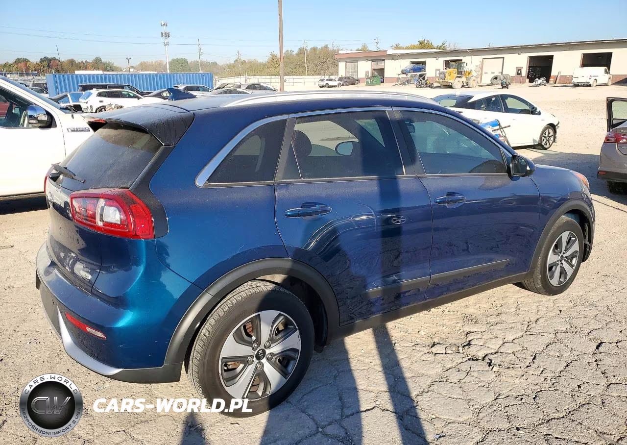 2018 Kia Niro Lx VIN:KNDCB3LCXJ5124022 - 3