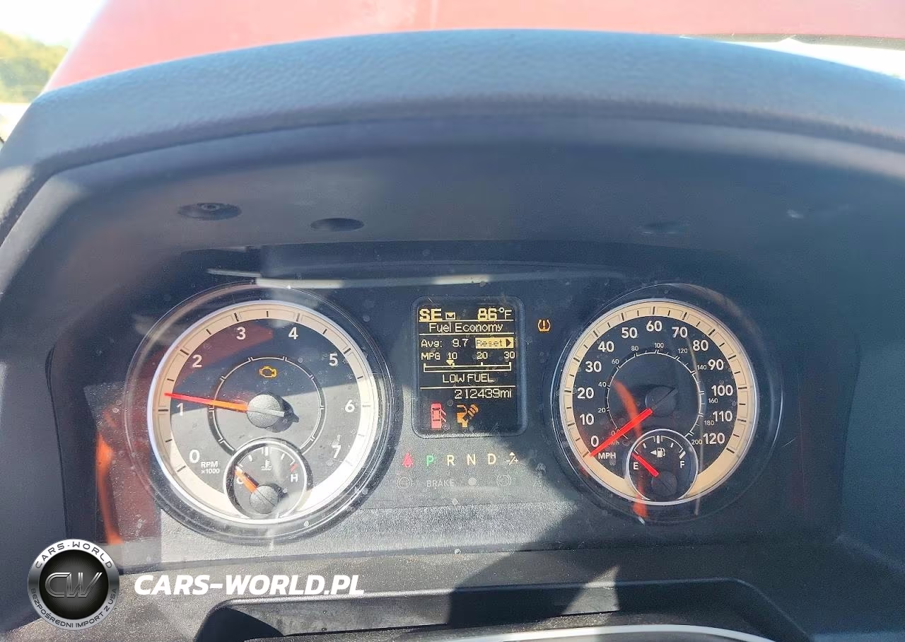 2017 Ram 2500 St VIN:3C6UR4CJ7HG748178 - 9