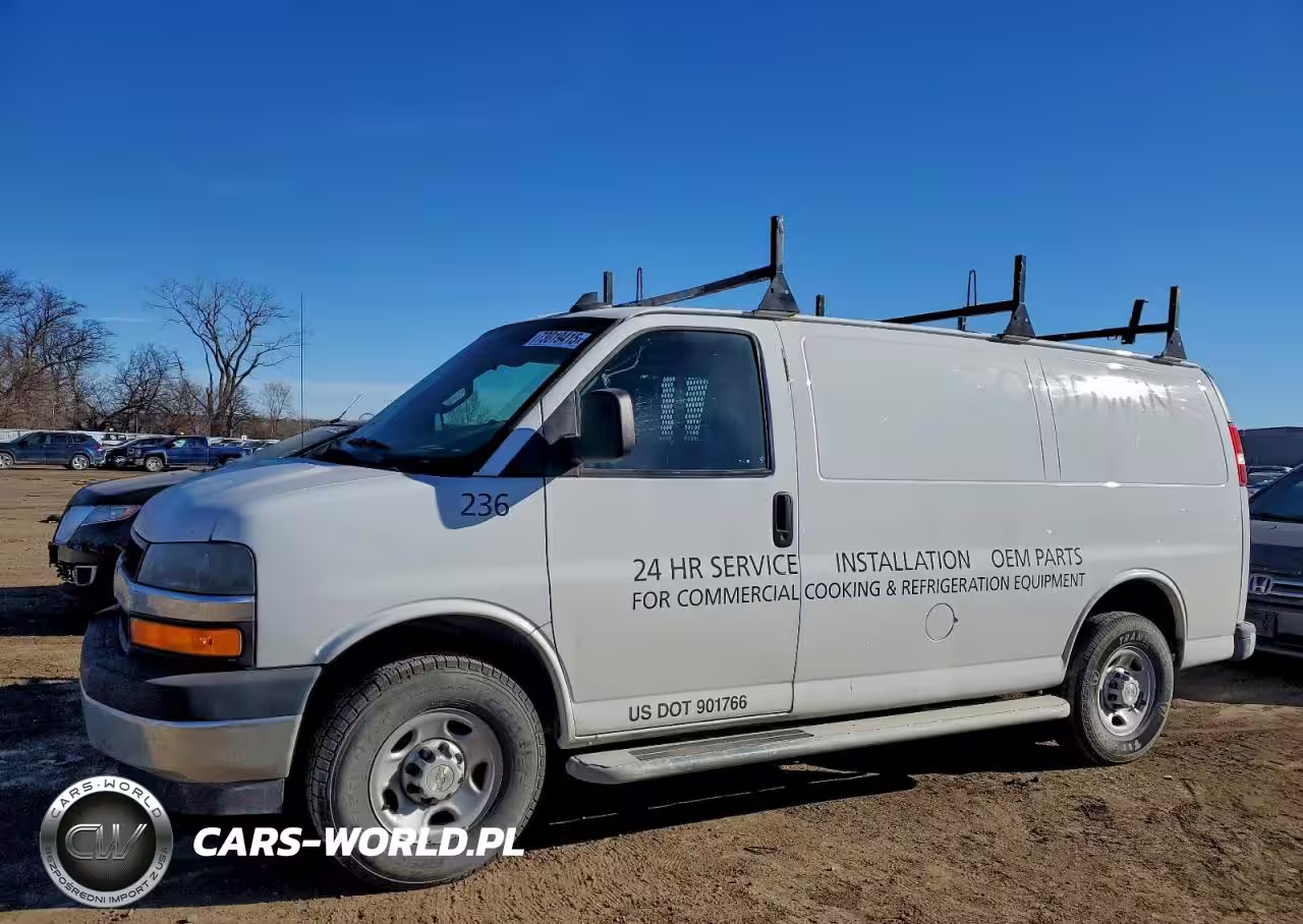 2022 Chevrolet Express G2500