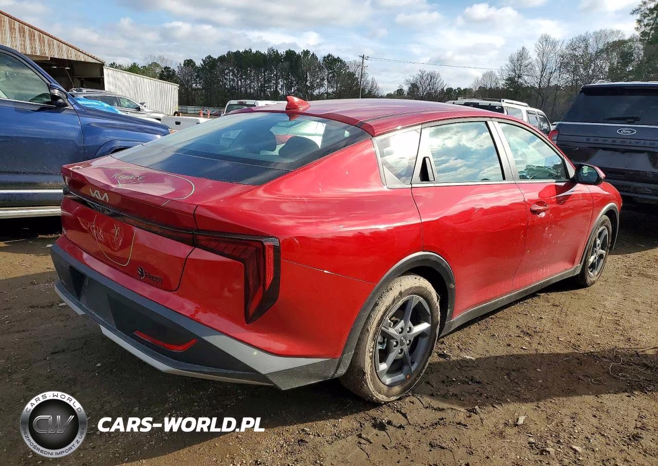 2025 Kia K4 Lxs VIN:3KPFT4DE5SE236605 - 3