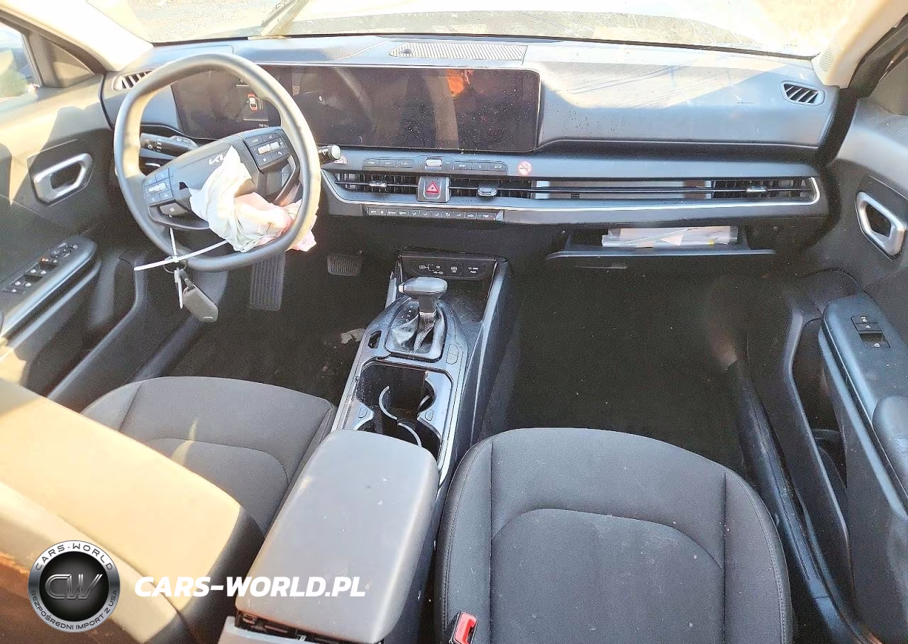 2026 Kia K4 Lxs VIN:3KPFT4DE7TE300046 - 8