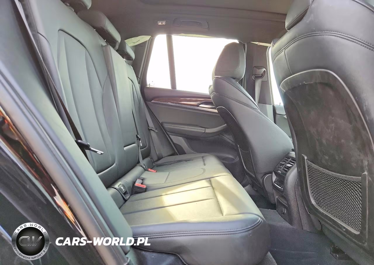 2019 BMW X3 xDrive30I VIN:5UXTR9C56KLD90815 - 11