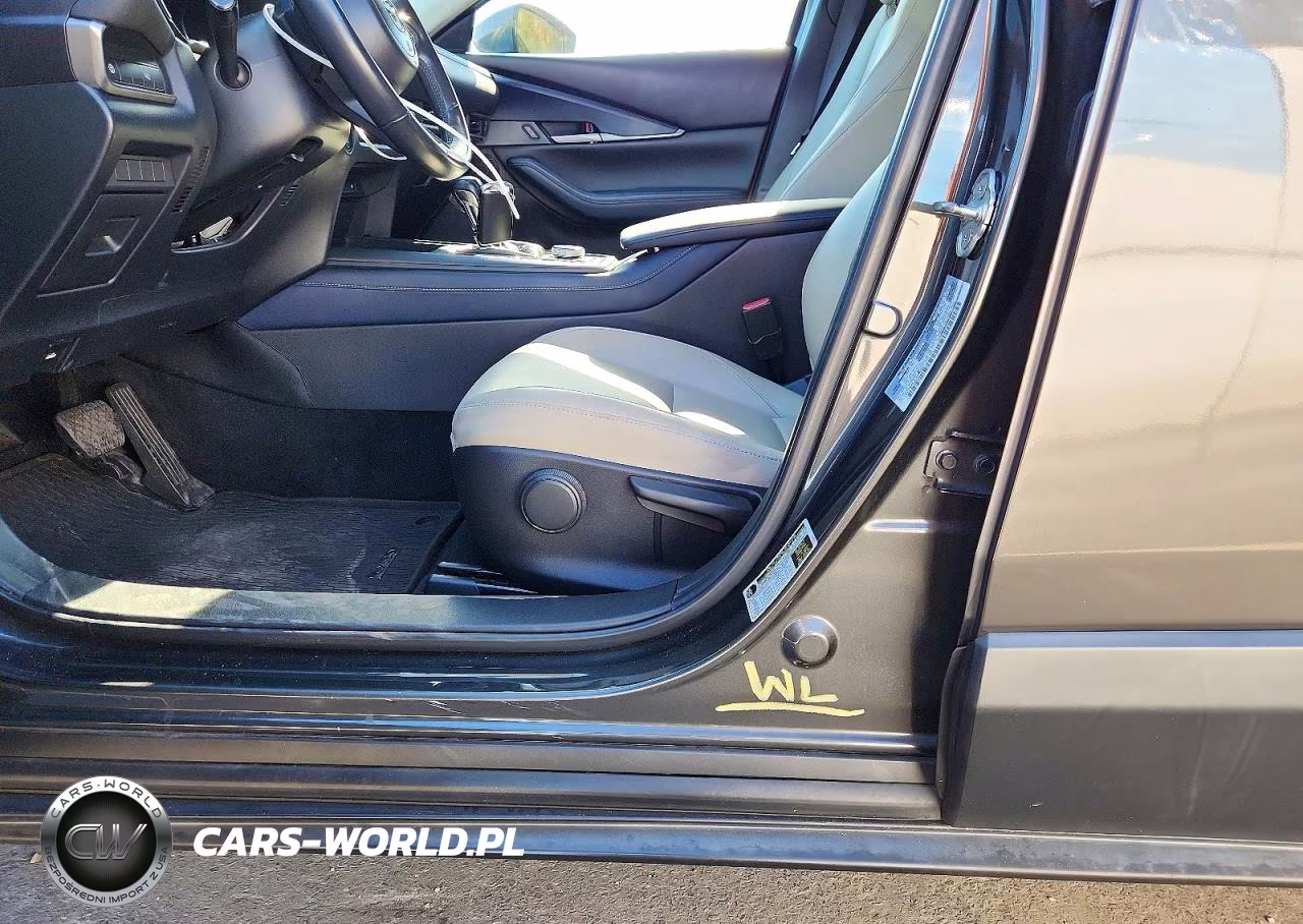 2020 Mazda Cx-30 Select VIN:3MVDMBCL9LM124887 - 13