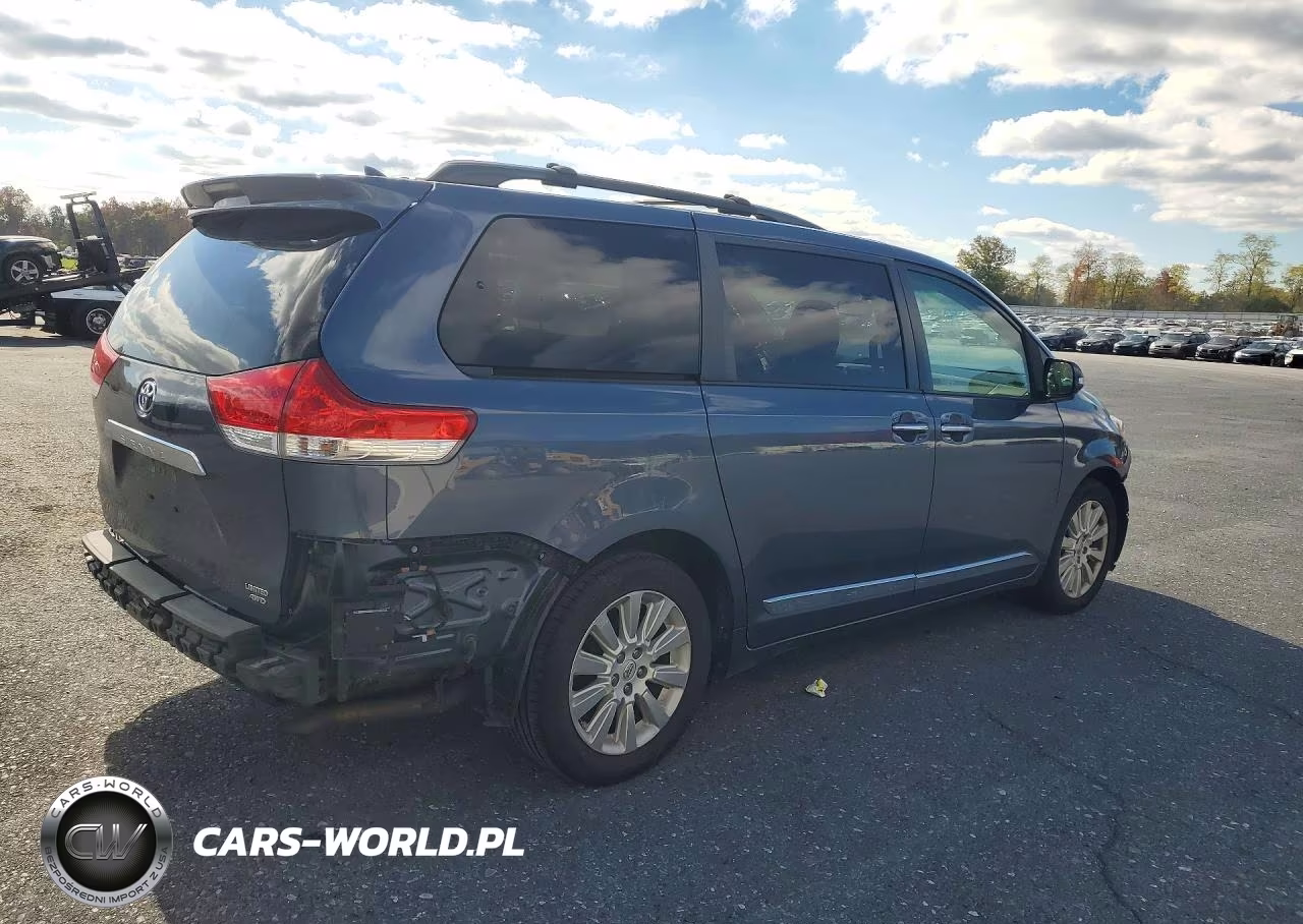 2014 Toyota Sienna Limited 7-Passenger VIN:5TDDK3DC9ES089332 - 3