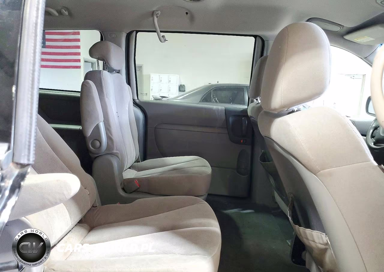 2010 Kia Sedona Lx VIN:KNDMG4C33A6329428 - 11