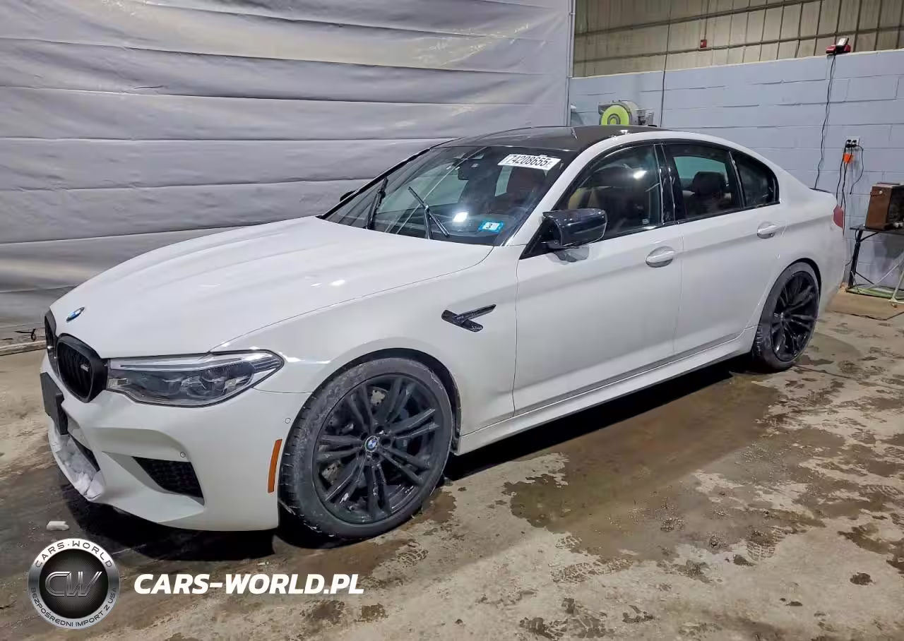 2019 BMW Motorrad M5