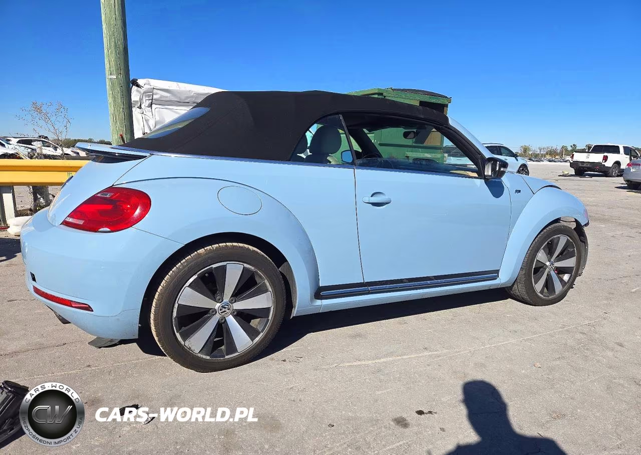 2014 Volkswagen Beetle Turbo VIN:3VW8T7AT7EM813705 - 3