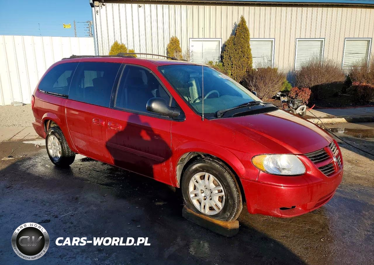 2005 Dodge Grand Caravan Se VIN:2D4GP24RX5R142323 - 4