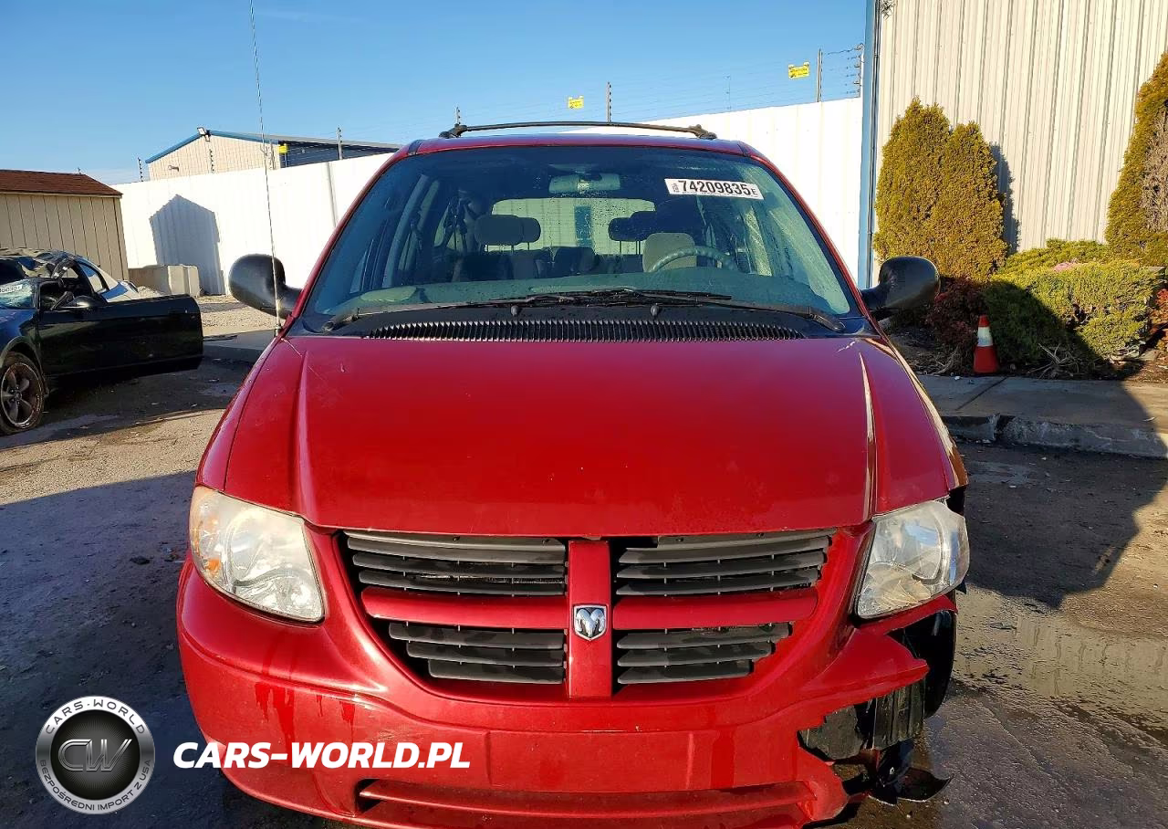 2005 Dodge Grand Caravan Se VIN:2D4GP24RX5R142323 - 5