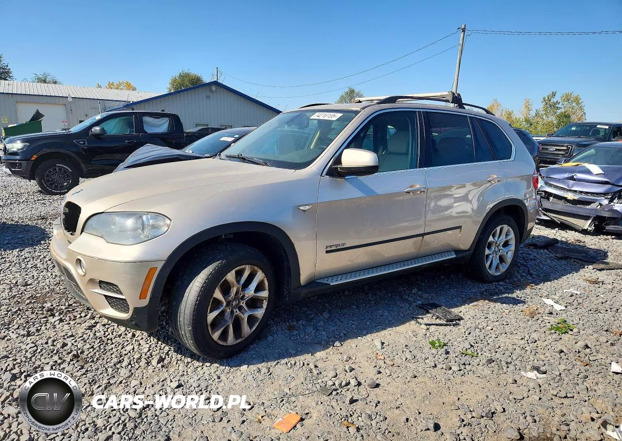 2013 BMW X5 xDrive35I VIN:5UXZV4C55D0B01159 - 1