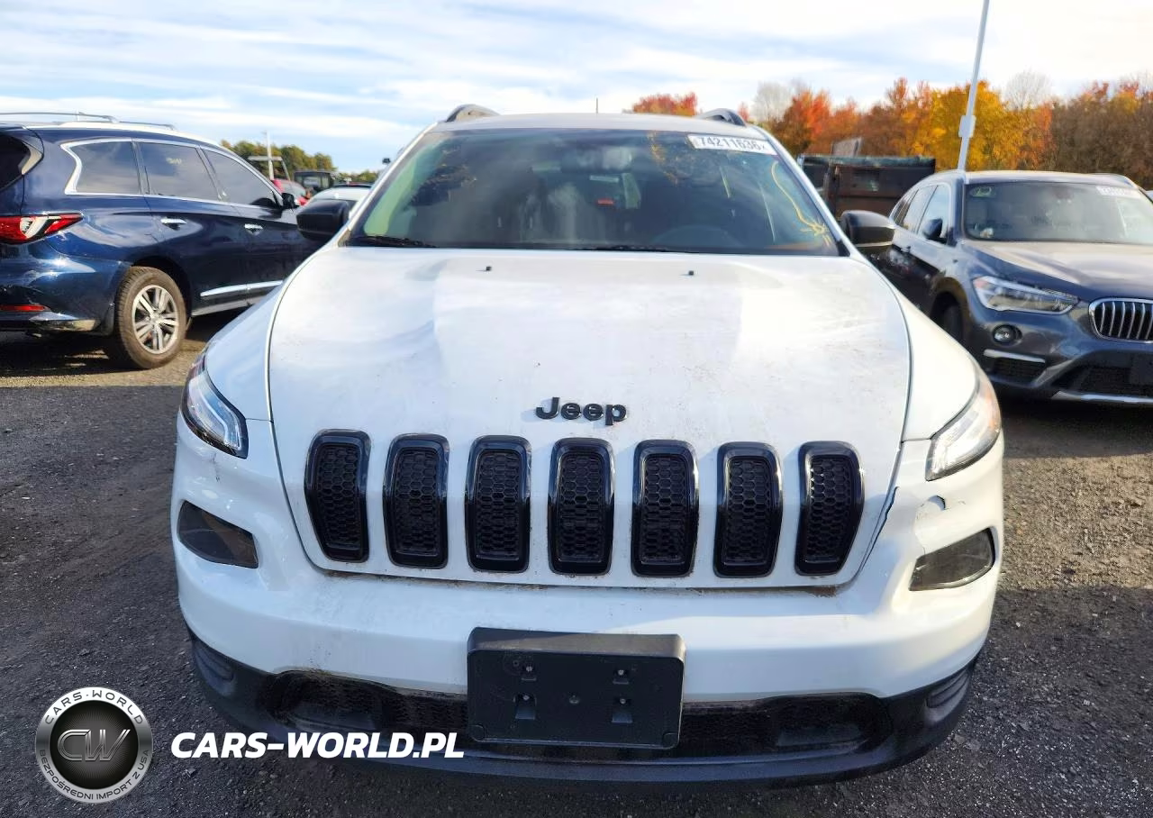 2017 Jeep Cherokee Sport VIN:1C4PJMAS4HW632933 - 5