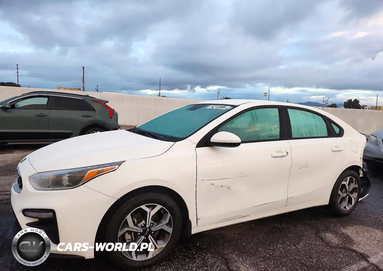 2021 Kia Forte Lxs VIN:3KPF24AD3ME398072 - 1
