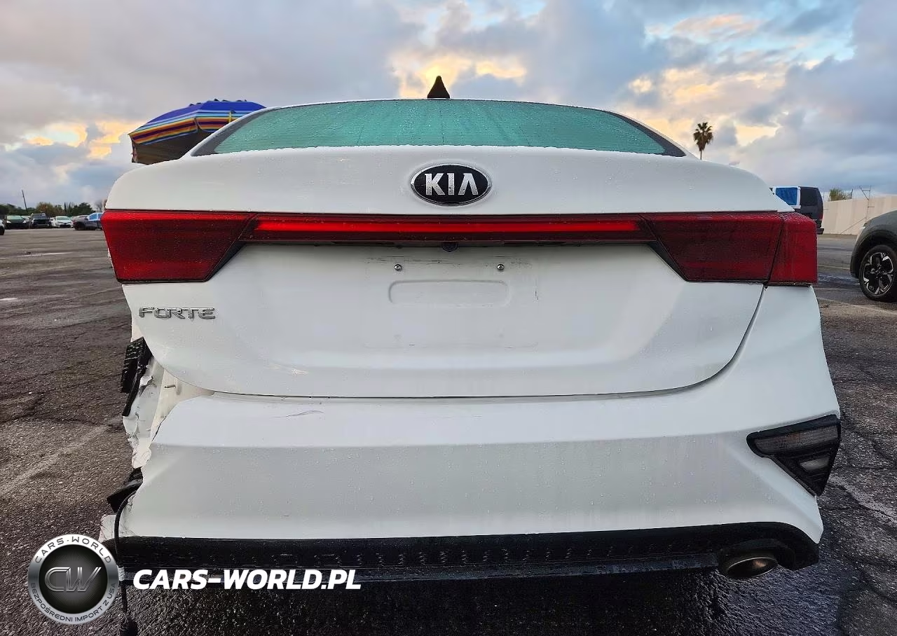 2021 Kia Forte Lxs VIN:3KPF24AD3ME398072 - 6