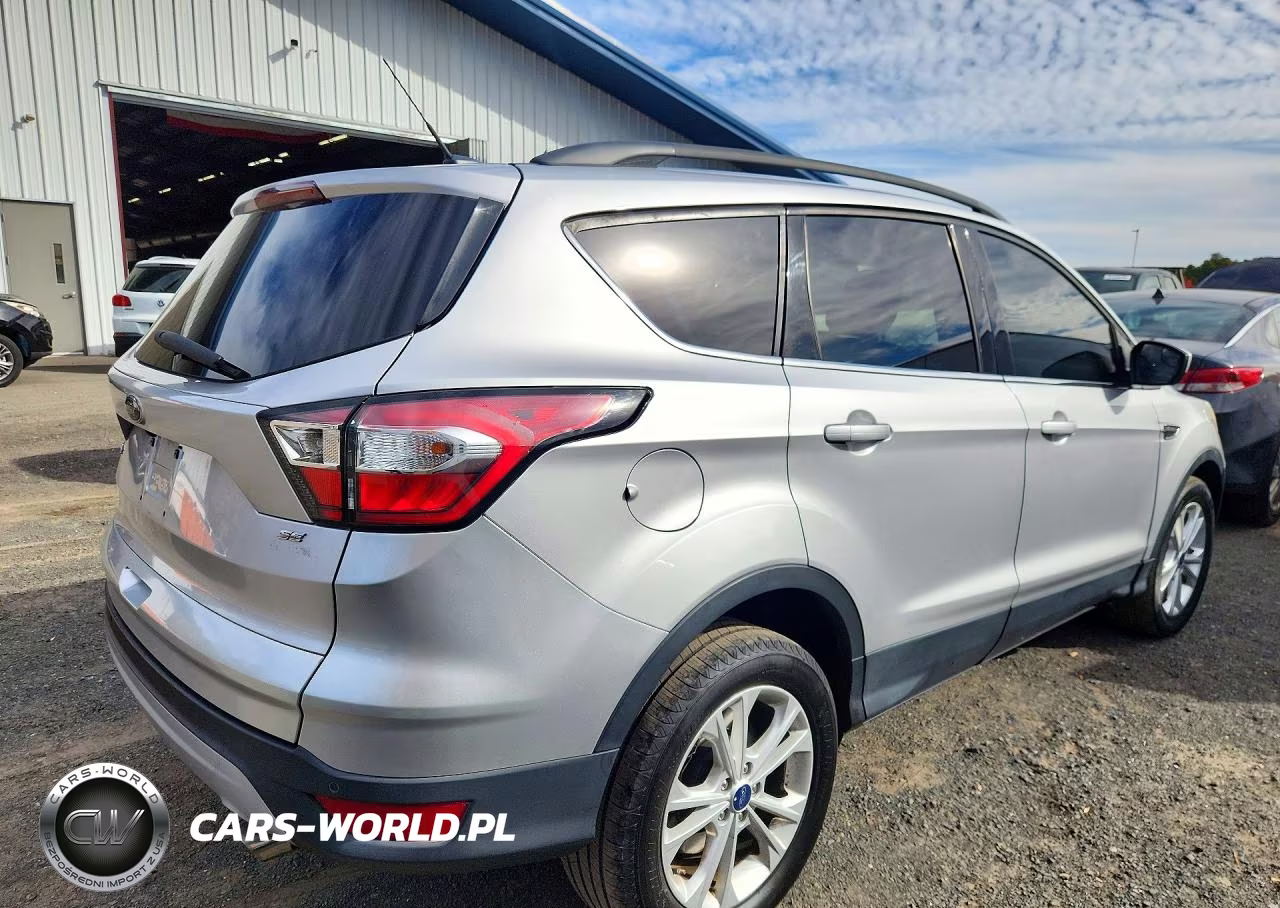 2018 Ford Escape Se VIN:1FMCU0GD6JUC26107 - 3