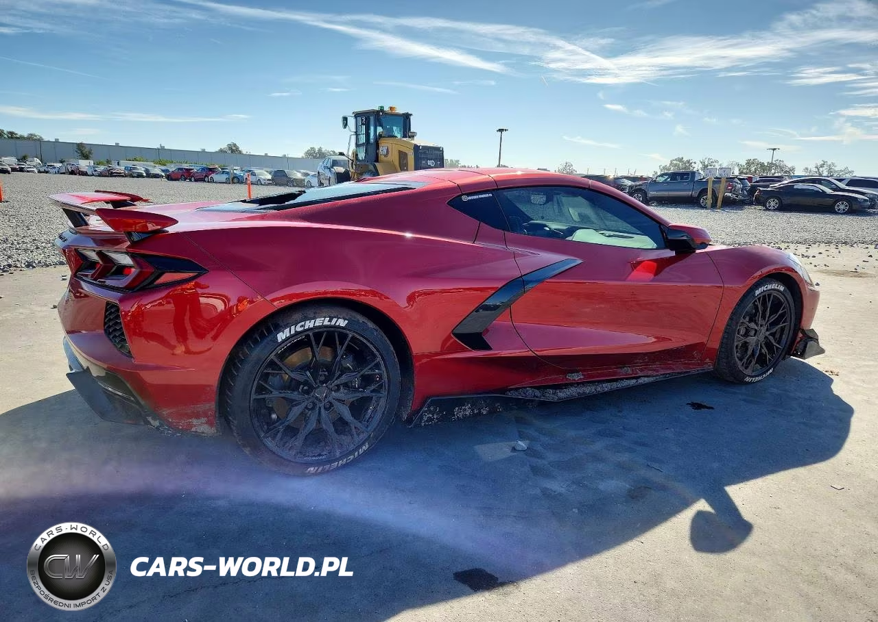 2025 Chevrolet Corvette Stingray 1Lt VIN:1G1YA2D40S5104270 - 3