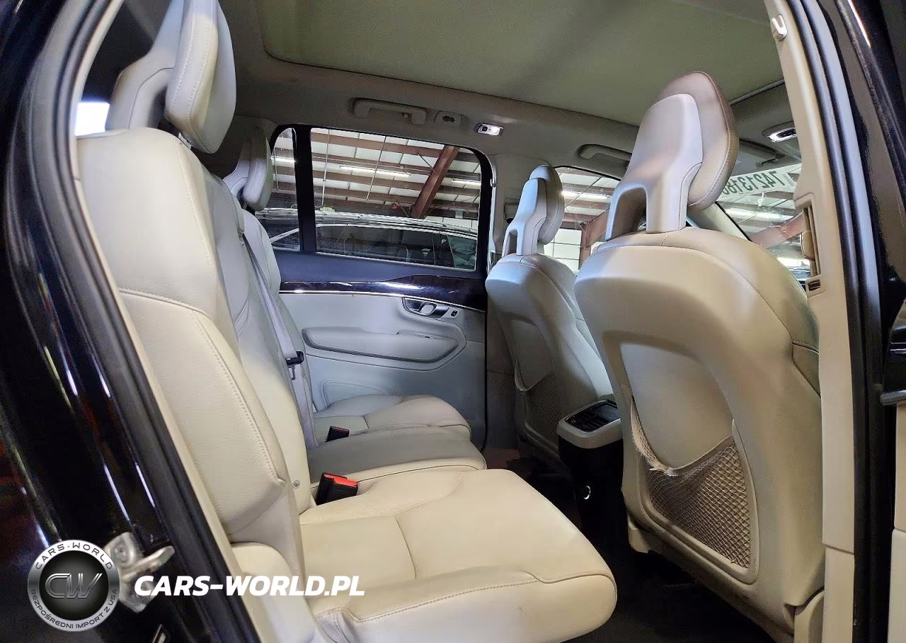 2017 Volvo Xc90 T6 VIN:YV4A22PKXH1131053 - 11