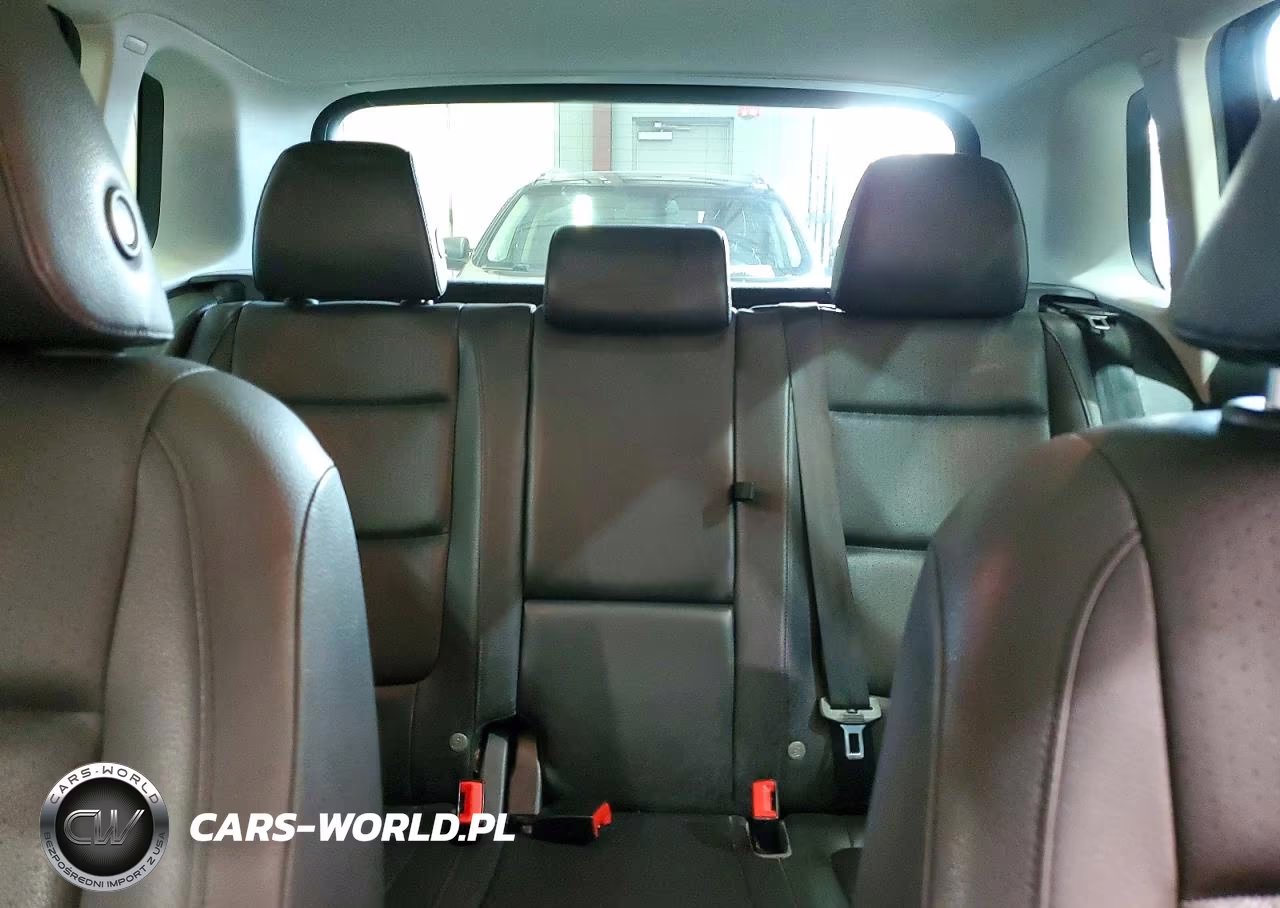 2017 Volkswagen Tiguan Wolfsburg VIN:WVGSV7AX6HK006265 - 10