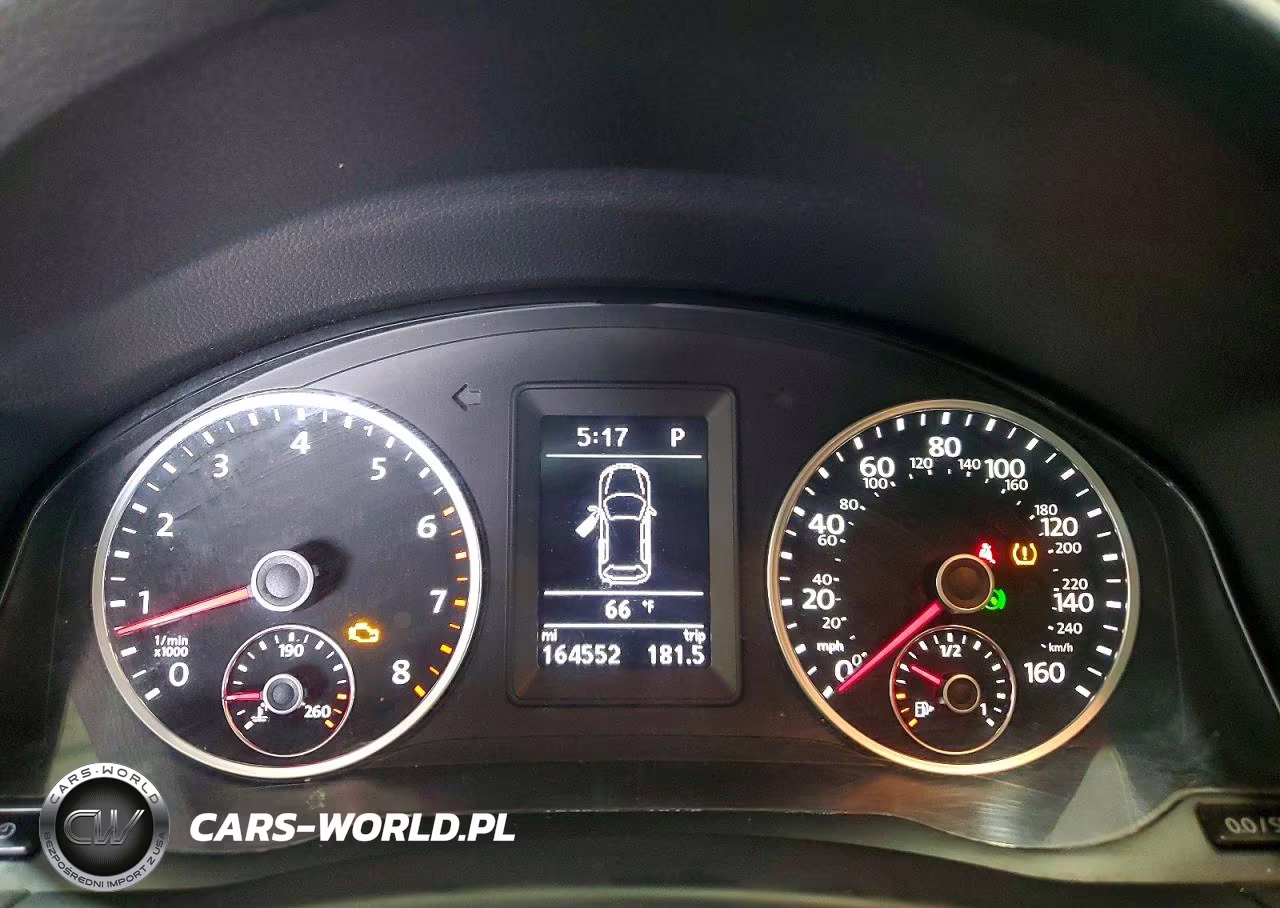 2017 Volkswagen Tiguan Wolfsburg VIN:WVGSV7AX6HK006265 - 9