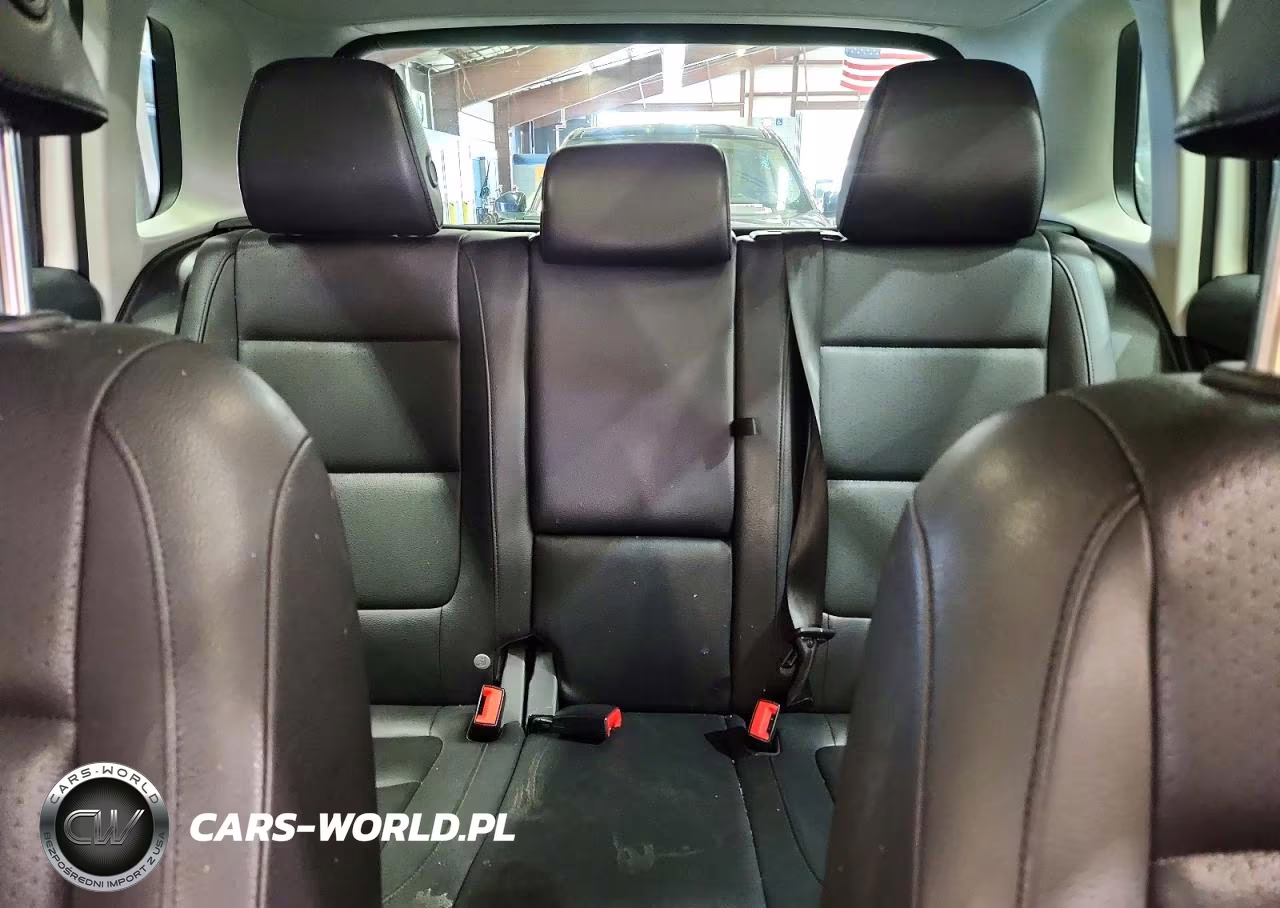 2017 Volkswagen Tiguan Wolfsburg VIN:WVGSV7AXXHW503246 - 10
