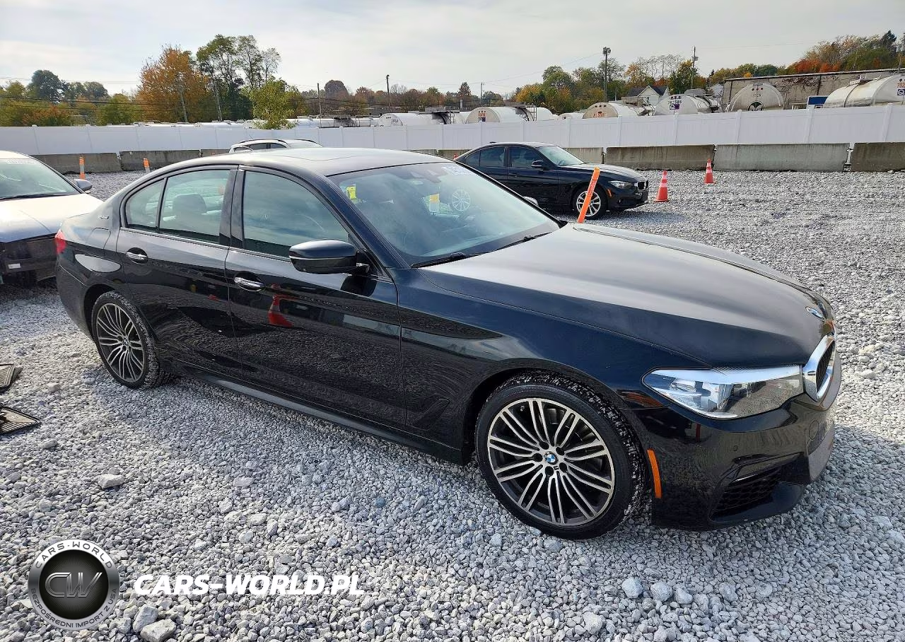2018 BMW 530Xe VIN:WBAJB1C52JB085308 - 4