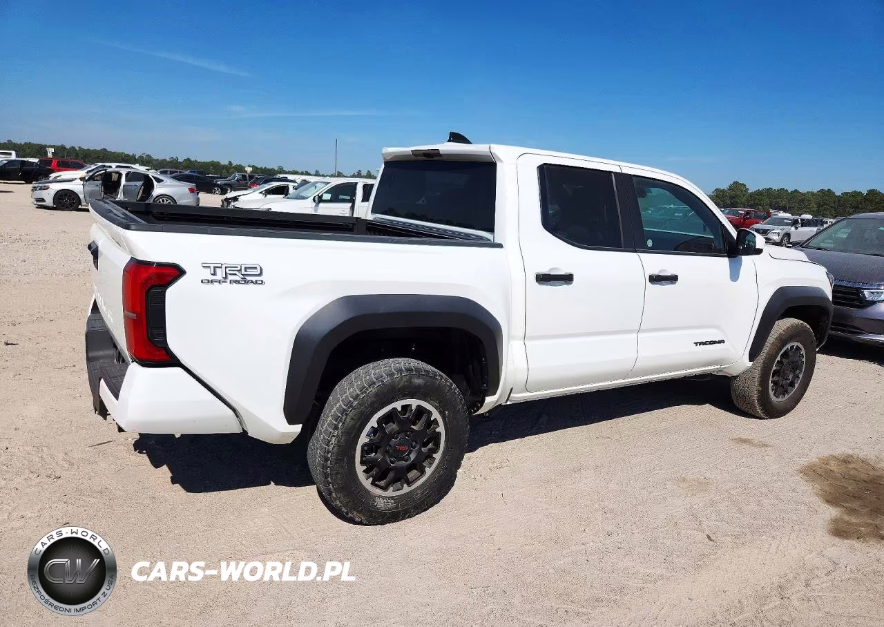 2026 Toyota Tacoma Trd Off-Road VIN:3TMLB5JN9TM231642 - 3