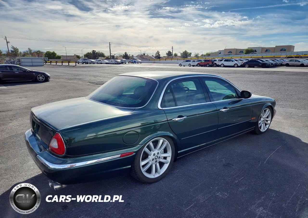 2004 Jaguar Xjr S VIN:SAJWA73B64TG15853 - 3