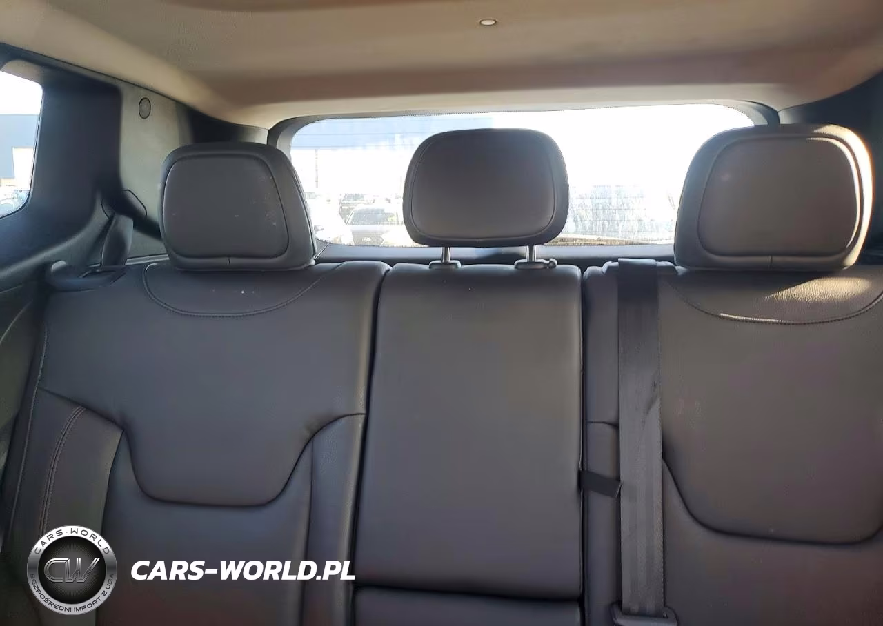 2017 Jeep Renegade VIN:ZACCJBCB5HPF17545 - 10