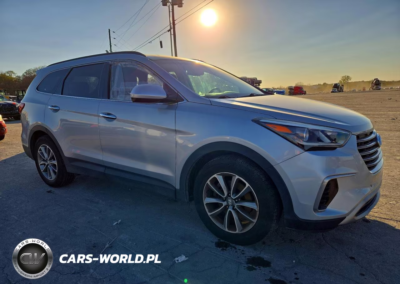 2017 Hyundai Santa Fe Se VIN:KM8SMDHF9HU208200 - 4