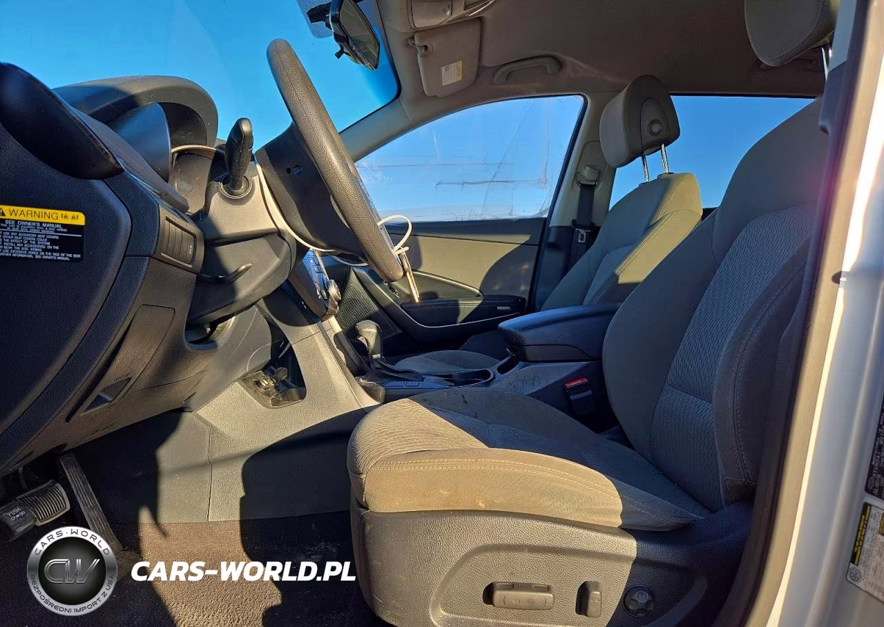 2017 Hyundai Santa Fe Se VIN:KM8SMDHF9HU208200 - 7