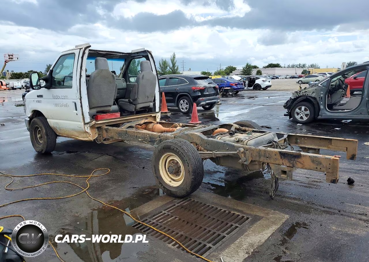 2022 Ford E-350 Cutaway VIN:1FDWE3FN9NDC41860 - 2
