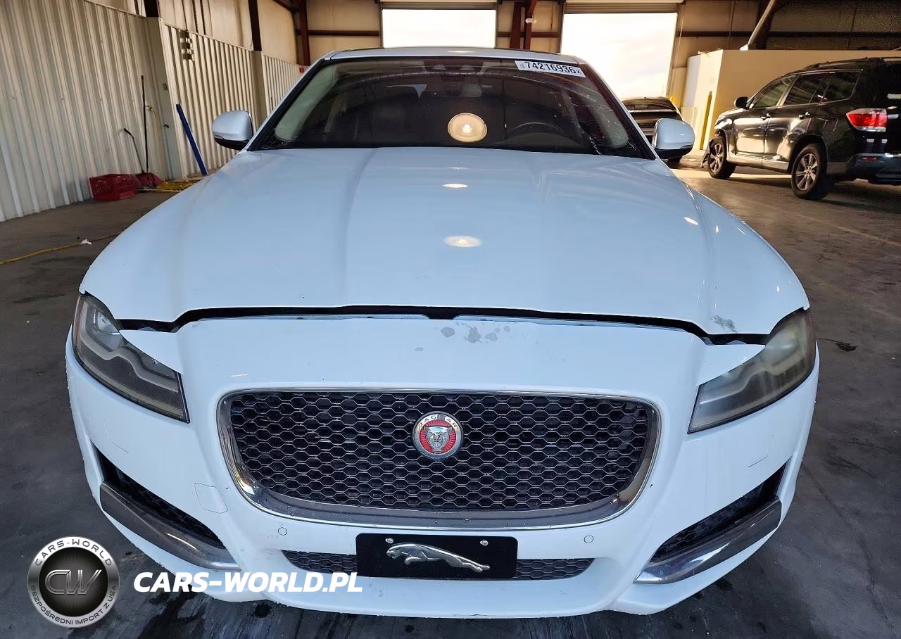2017 Jaguar Xf Premium VIN:SAJBD4BN1HCY44069 - 5
