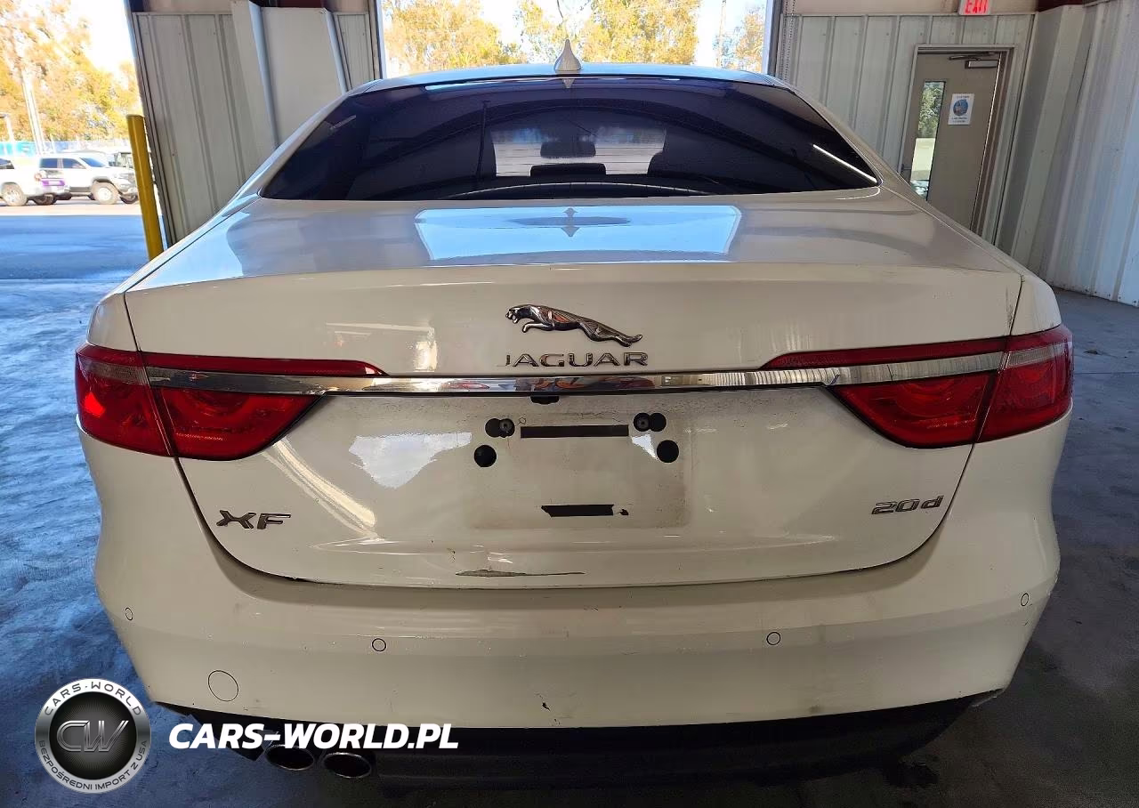 2017 Jaguar Xf Premium VIN:SAJBD4BN1HCY44069 - 6