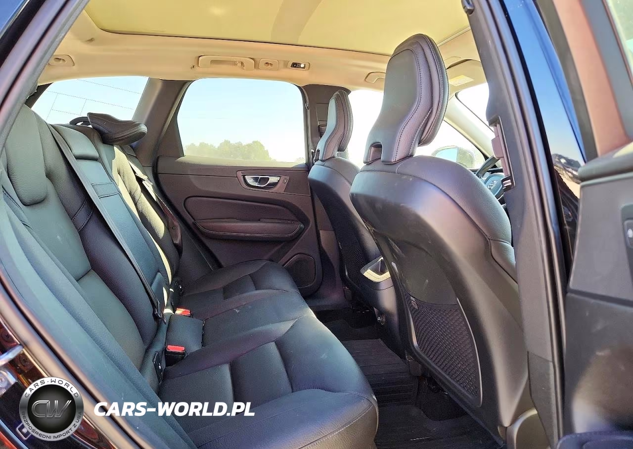 2020 Volvo Xc60 T5 Momentum VIN:YV4102DK3L1433223 - 11