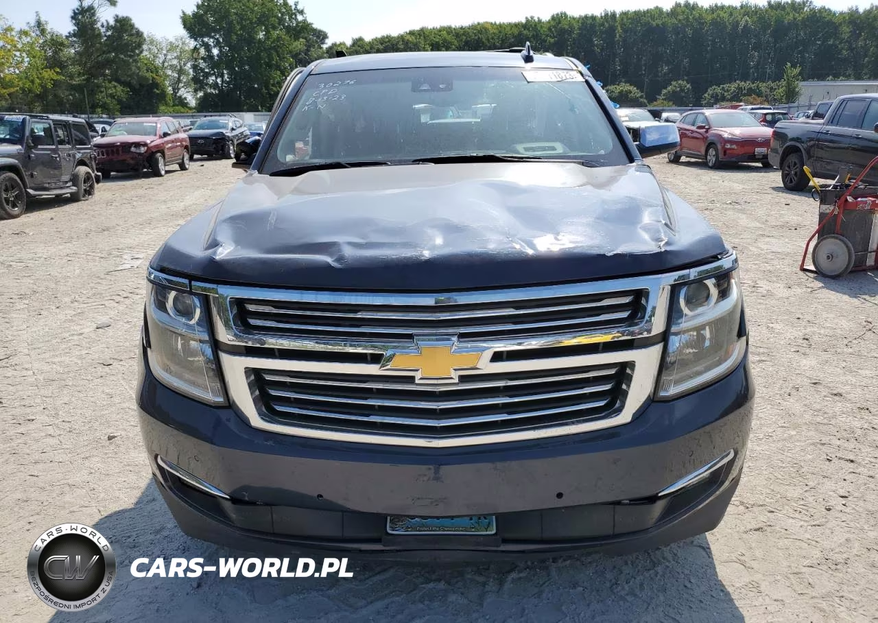 2018 Chevrolet Suburban K1500 Premier VIN:1GNSKJKC7JR307511 - 5
