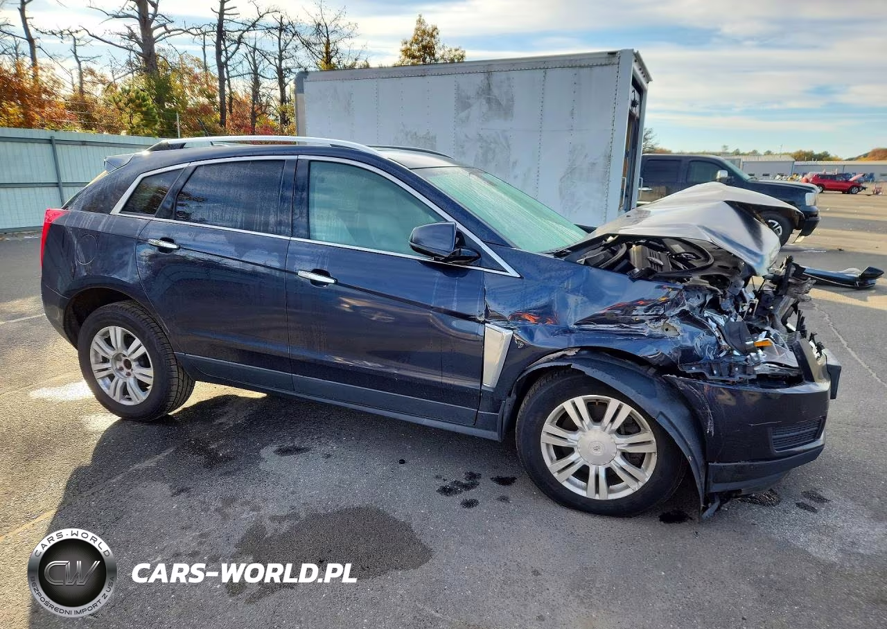 2015 Cadillac Srx Luxury Collection VIN:3GYFNEE38FS629416 - 4