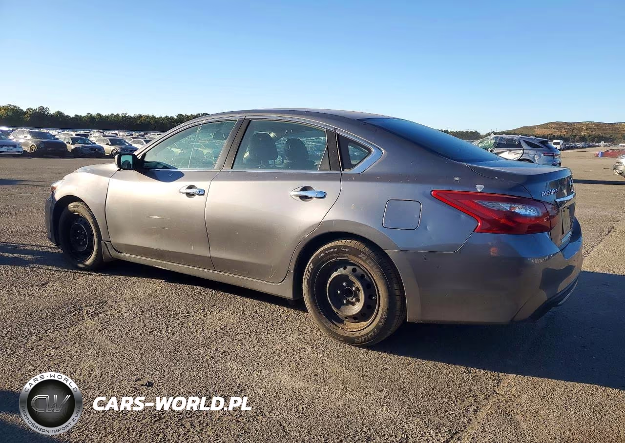 2018 Nissan Altima 2.5 S VIN:1N4AL3AP6JC479233 - 2