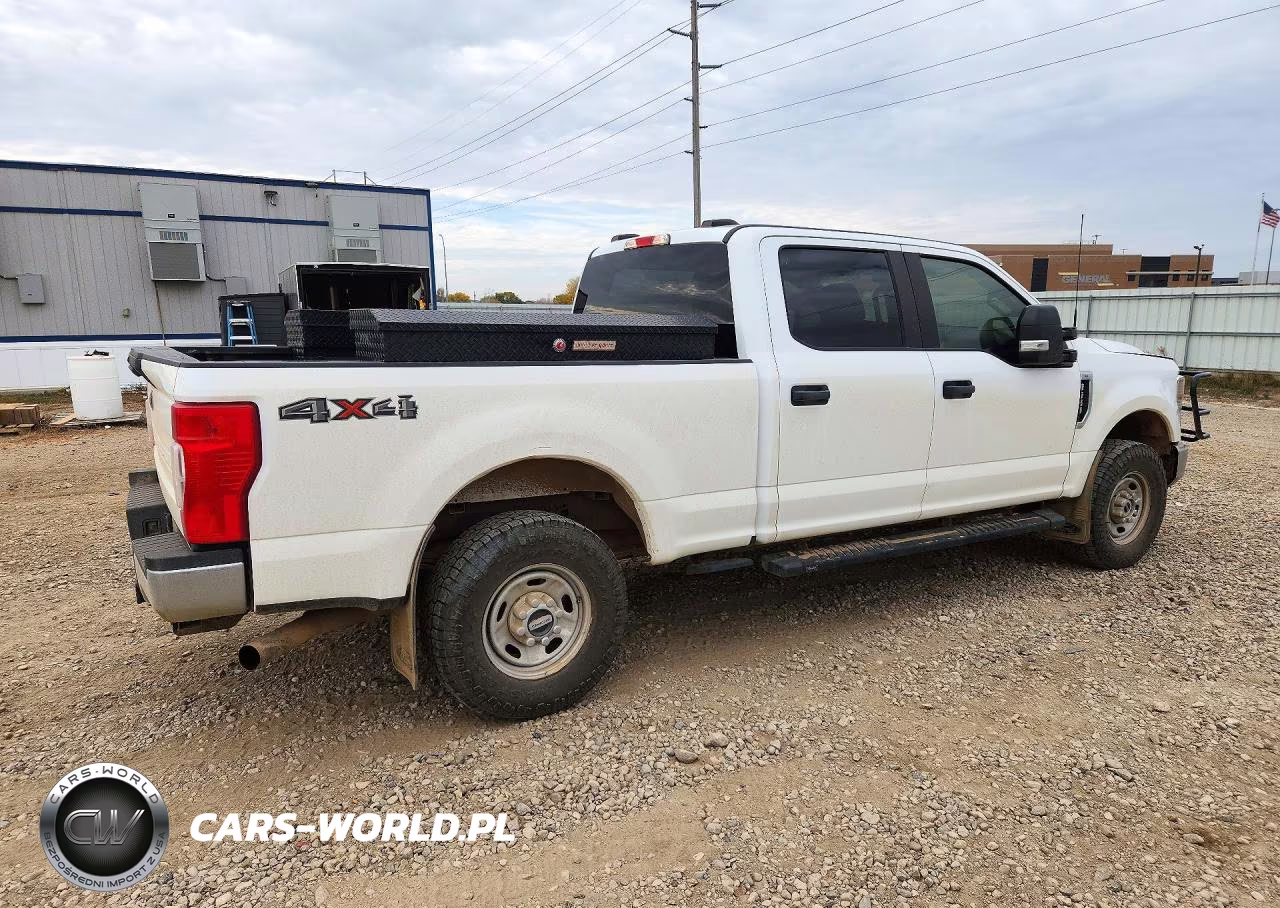 2022 Ford F250 Super Duty VIN:1FT7W2BN0NEF04768 - 3