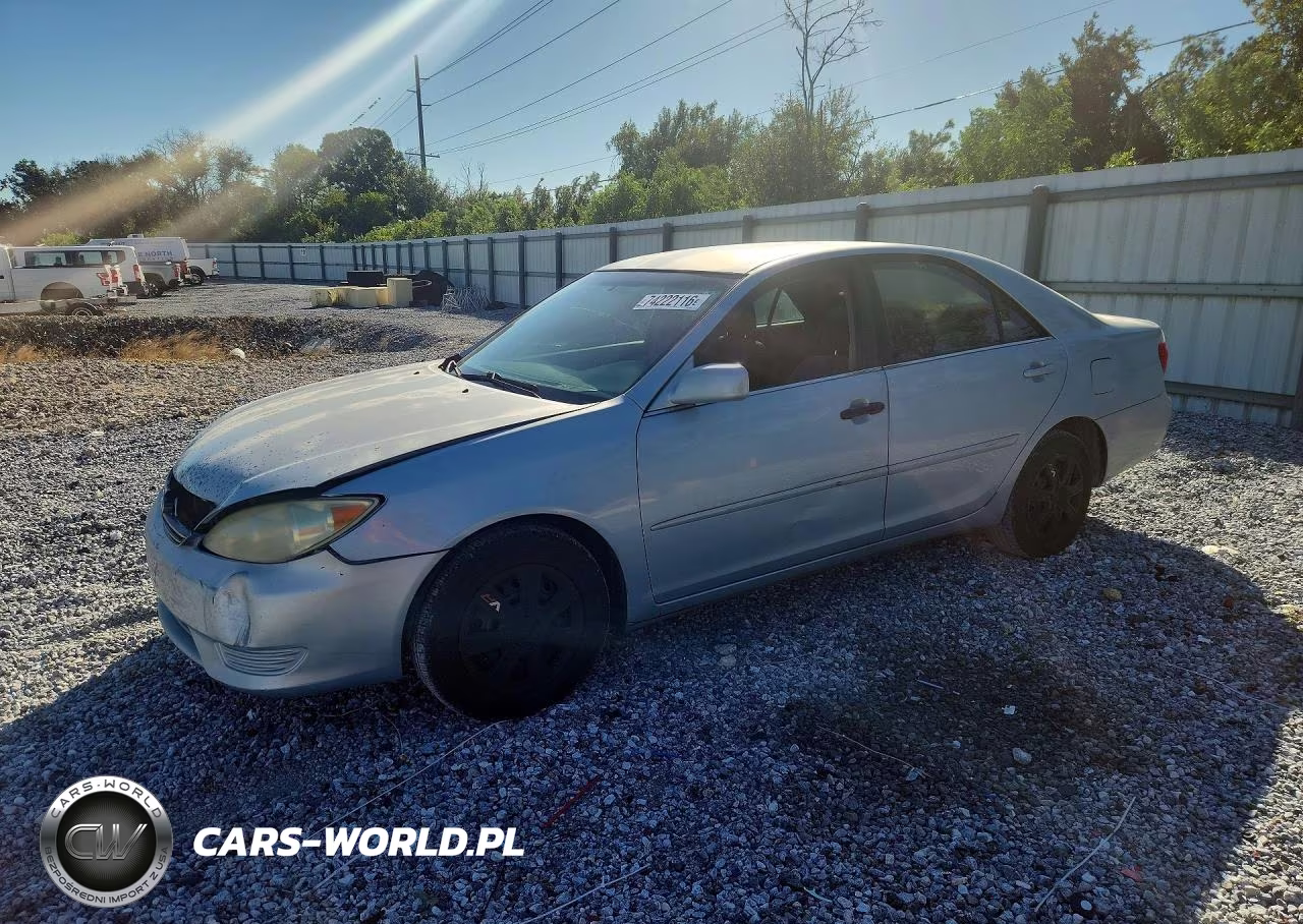 2005 Toyota Camry Le