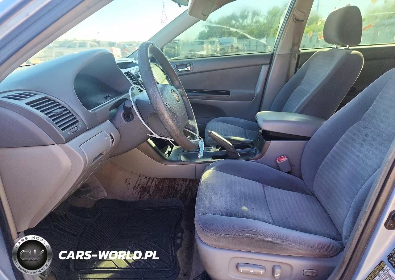 2005 Toyota Camry Le VIN:4T1BE32K15U589257 - 7