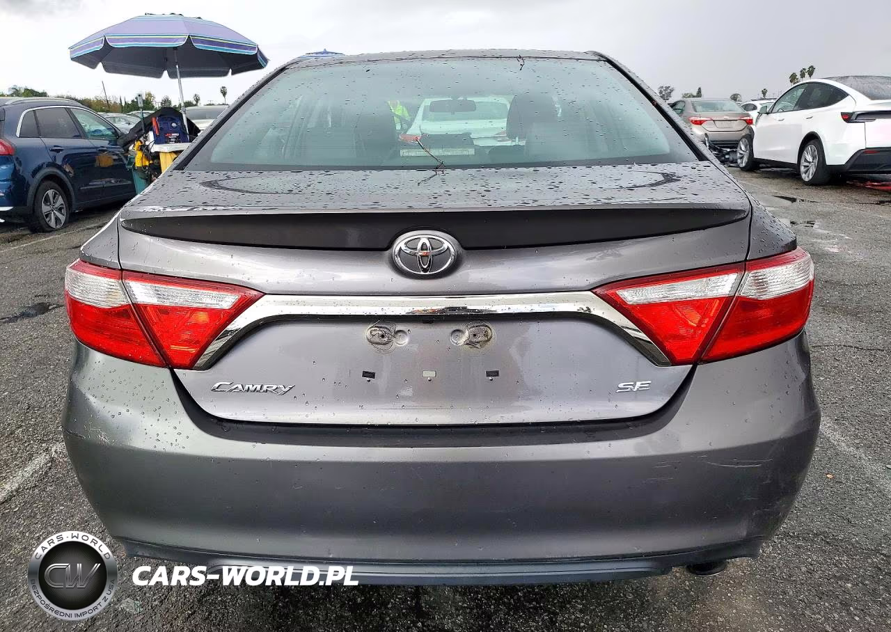 2016 Toyota Camry Se VIN:4T1BF1FK3GU214484 - 6
