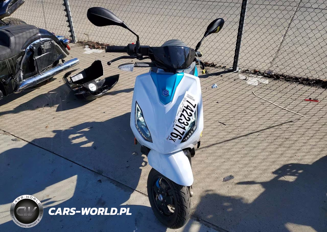 2022 Piaggio 1 Active VIN:ZAPME1EB6N4000134 - 2