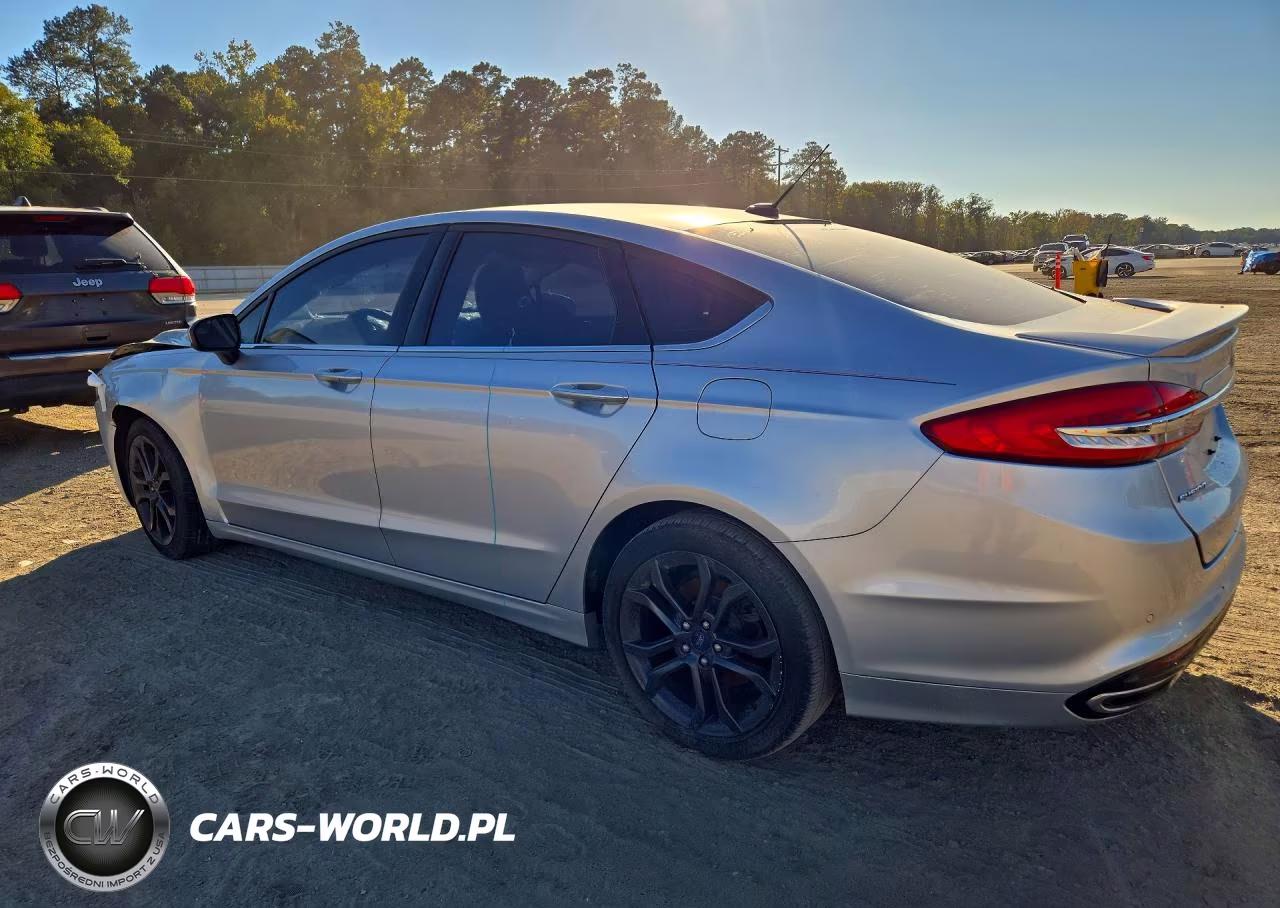2018 Ford Fusion Se VIN:3FA6P0H93JR184057 - 2