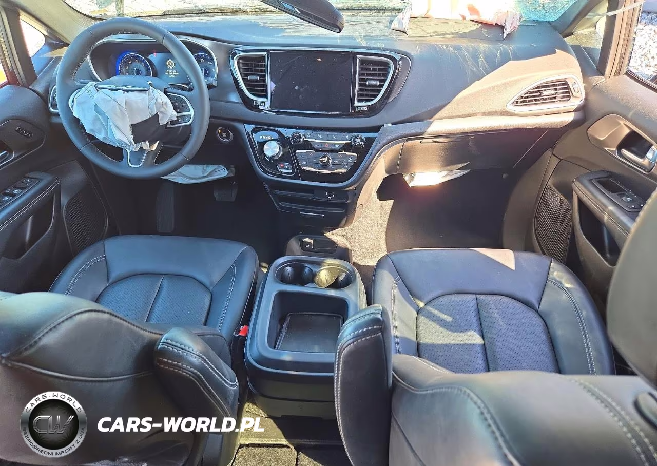 2026 Chrysler Pacifica Select VIN:2C4RC1BG7TR185821 - 8