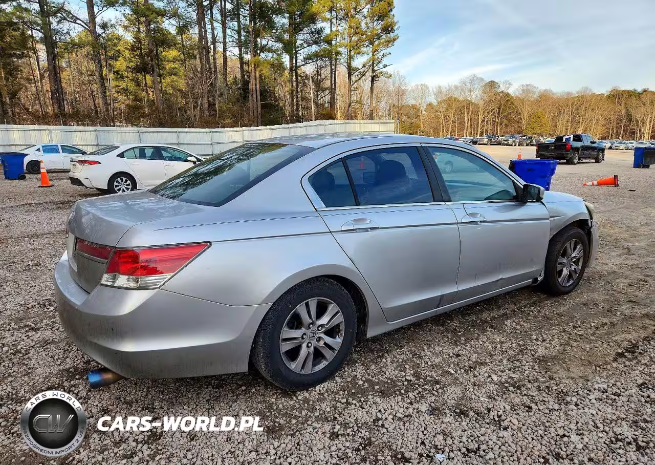 2011 Honda Accord Lxp VIN:1HGCP2F47BA026169 - 3