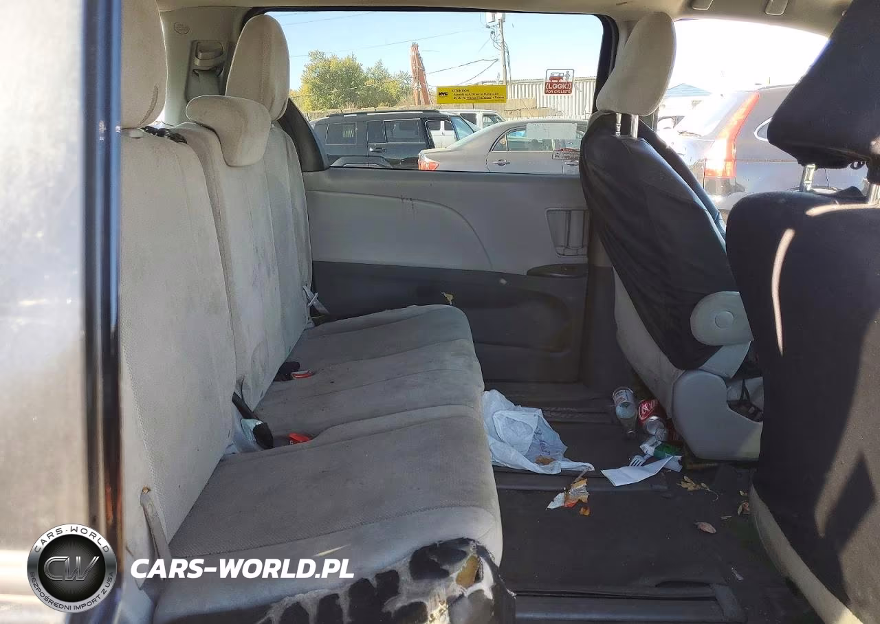 2020 Toyota Sienna L VIN:5TDZZ3DCXLS057035 - 11