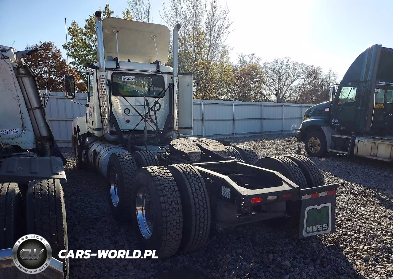 2026 Mack Pinnacle Semi Truck VIN:1M1PN4GY0TM019776 - 2