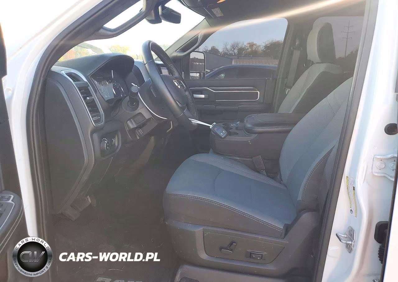 2024 Ram 2500 Big Horn VIN:3C6UR5DJ3RG386369 - 7