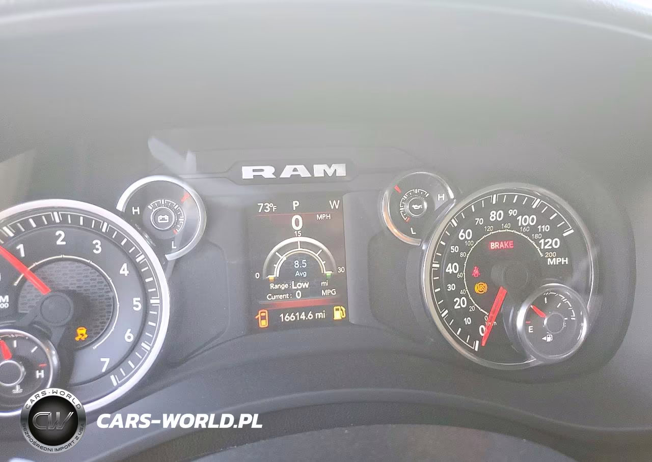 2024 Ram 2500 Big Horn VIN:3C6UR5DJ3RG386369 - 9