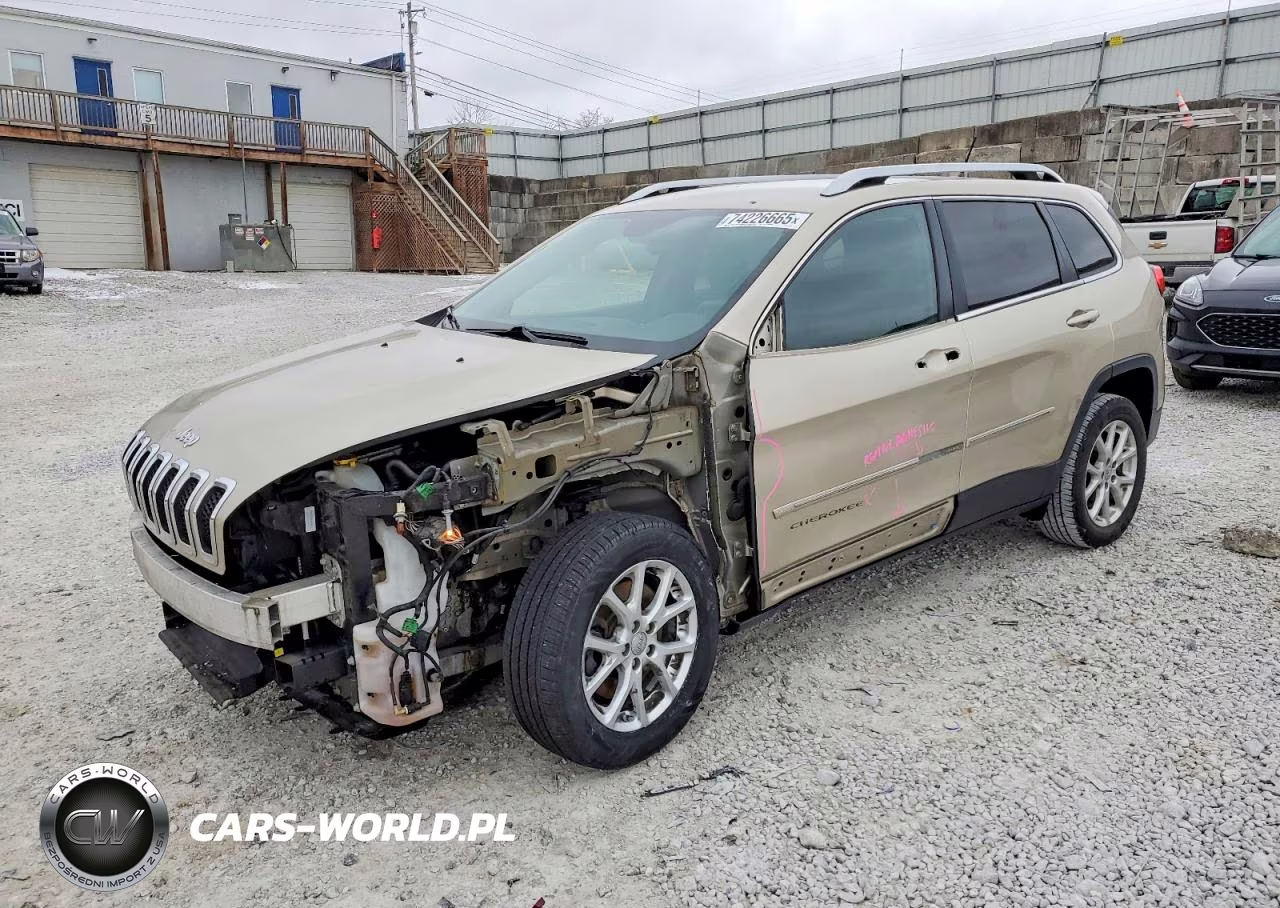 2015 Jeep Cherokee Latitude – zdjęcie 1 z 13